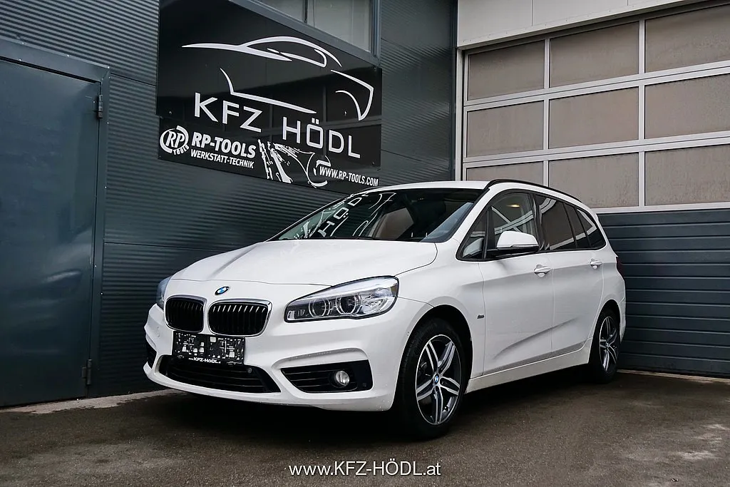 BMW 216d Gran Tourer Sport Line Aut. Image 1