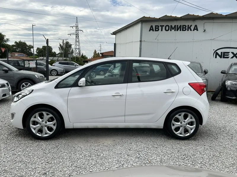 Hyundai Ix20 1.6i 125HP NAVI PANORAMA E5B Image 8