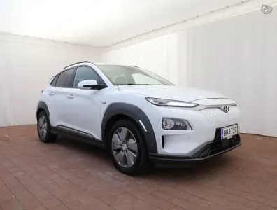 Hyundai Kona electric 64 kWh 204 hv Style - Akusto uusittu, 1- Omistajalta, Adapt.vakionopeudensäädin, HUD, Kattava varustelu - Ilmainen kotiintoimitus